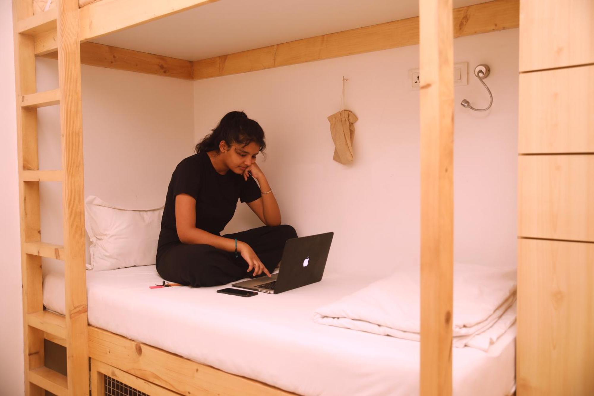 Bed 8-Bed Mixed Dormitory Room